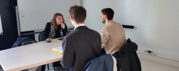 Comment CY Tech accompagne ses étudiants vers la réussite professionnelle ? 